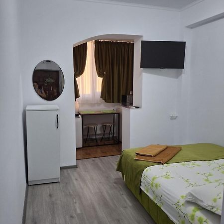 Anna Home Râmnicu Vâlcea Esterno foto