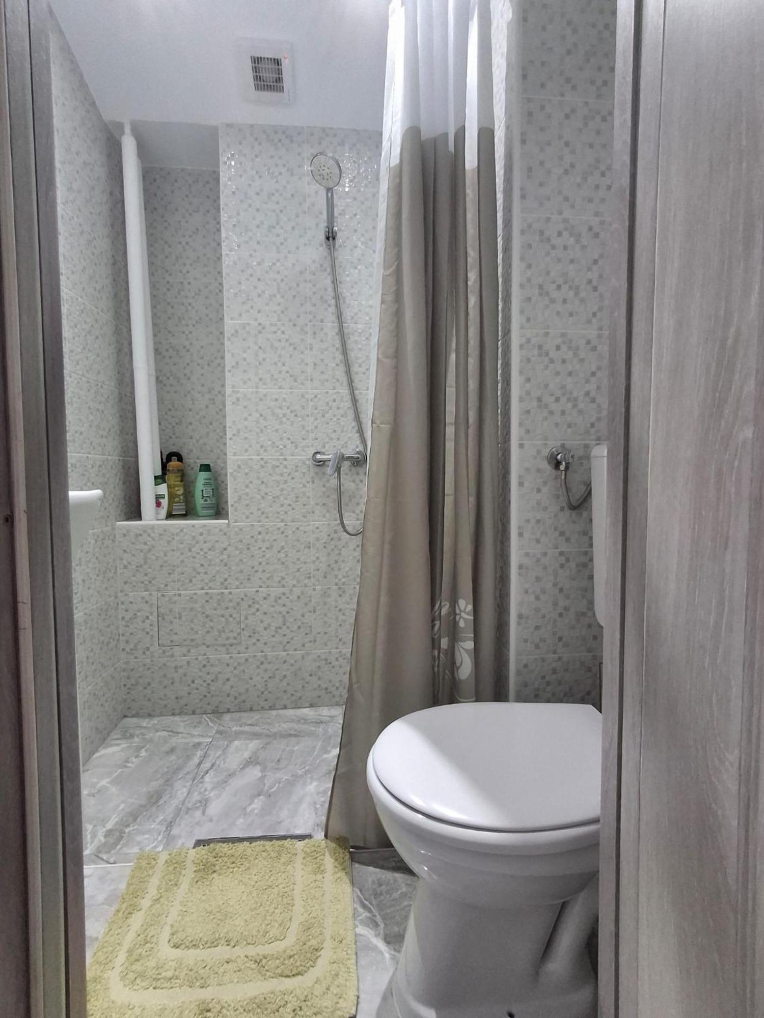 Anna Home Râmnicu Vâlcea Esterno foto